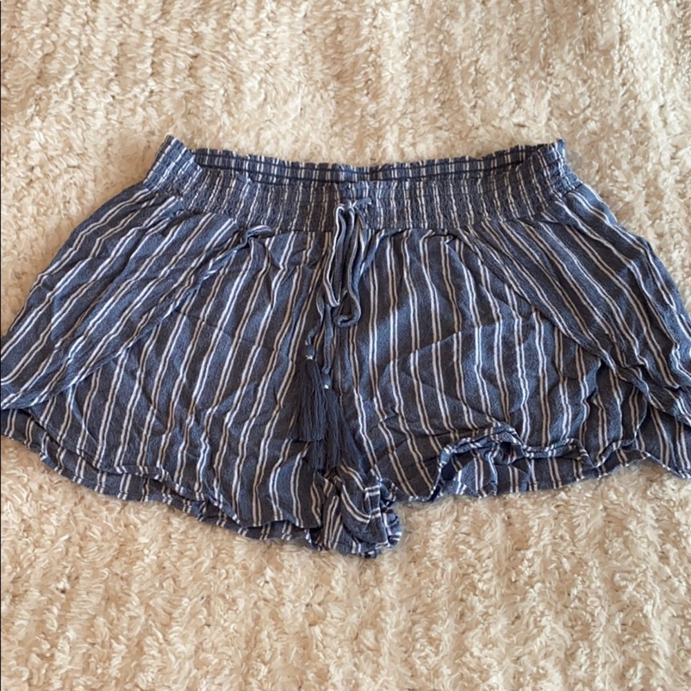 American Eagle Shorts size M